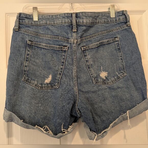 Free Assembly Women Cuff Jean Shorts Size 14 Rolled Blue Denim stretch Y2K Short - Picture 5 of 7